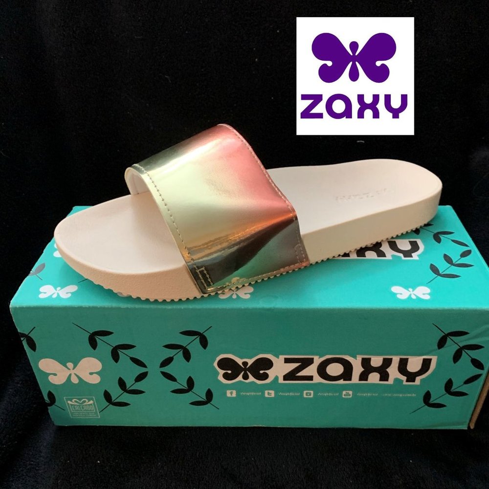 NIB  ZAXY Snap Slide Sandal - Rose Gold Size 7